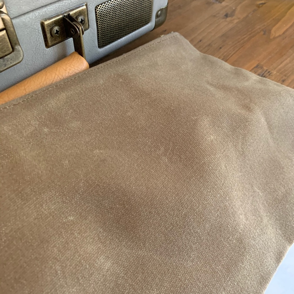 SOLD Peg and Awl Waxed Canvas Trendy Pouch Bag - Picture 5 of 8